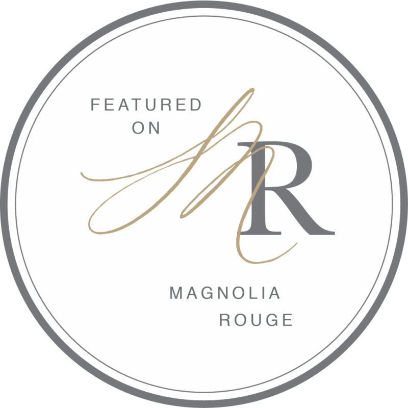 logo magnolia rouge photographe de mariage
